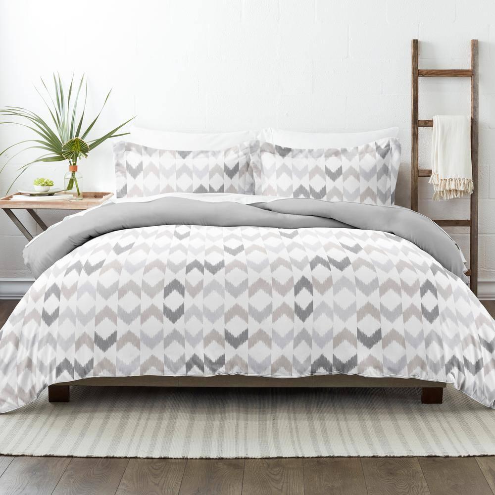 IEnjoy Home Reversible Chevron Pattern 3-Piece Duvet Cover Set
