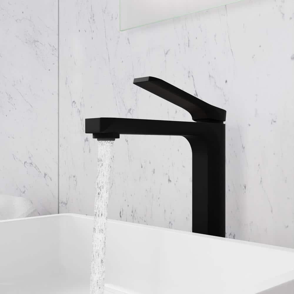 Single-Hole Single-handle Bathroom Faucet with Drain Assembly