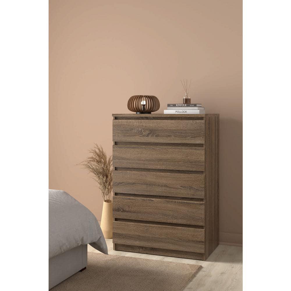 Wood Scottsdale 5 Drawer Chest in Truffle Gray-Tvilum