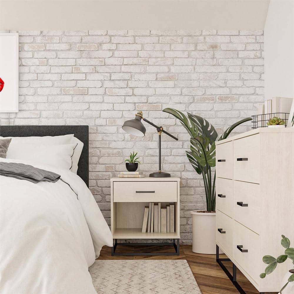 Kelly 1 - Drawer Nightstand in Ivory/Black