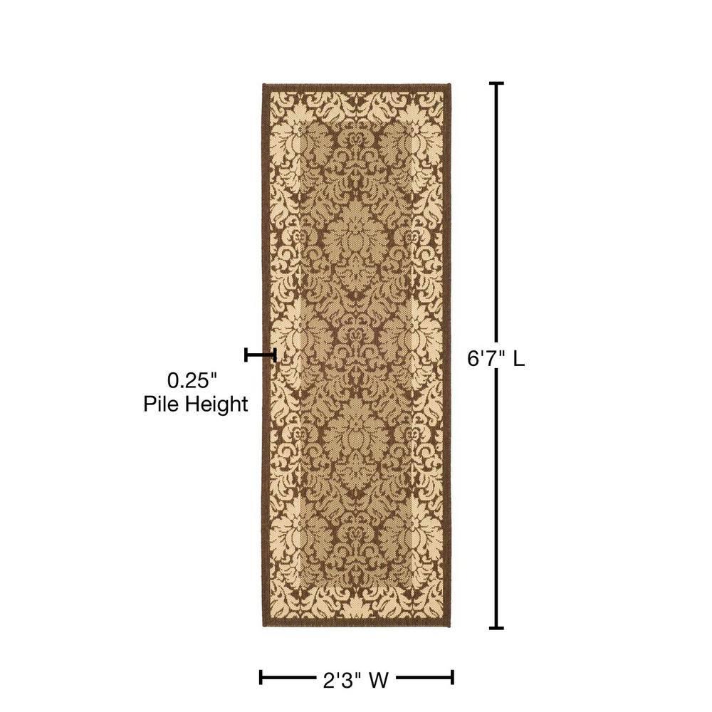 SAFAVIEH Courtyard Dani Damask Bordered Indoor/Outdoor Runner Rug, 2'3" x 6'7", Brown/Natural