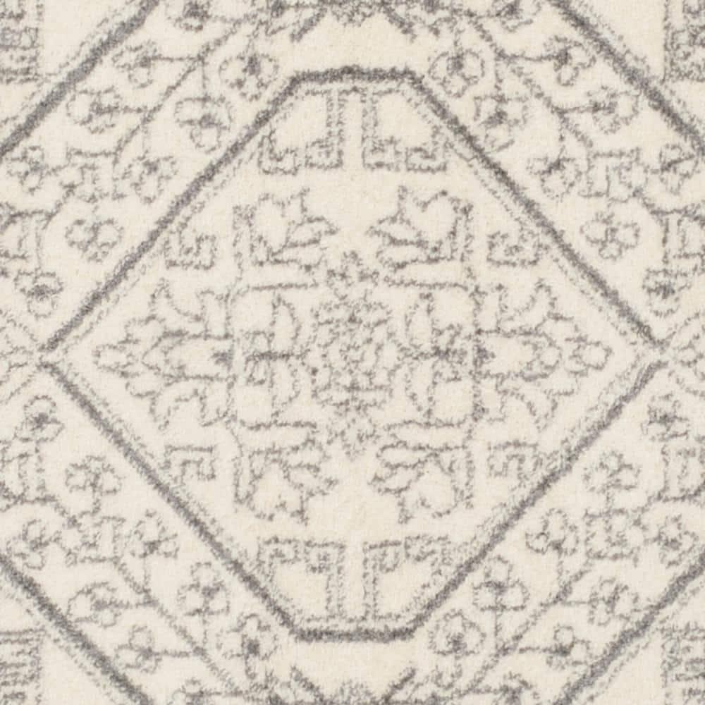 Adirondack ADR108 Power Loomed Area Rug - Ivory/Silver - 4'x4' - Safavieh.