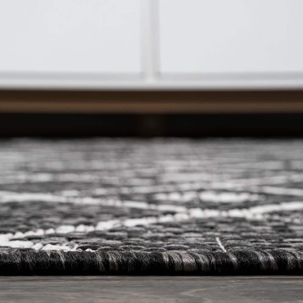 2'x10' Nokat Modern Bohemian Styled Indoor/Outdoor Runner Rug, Black/Ivory - JONATHAN Y
