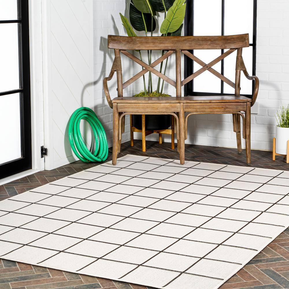 3' x 5' Grid Modern Squares Indoor/Outdoor Area Rug, Cream/Black - JONATHAN Y