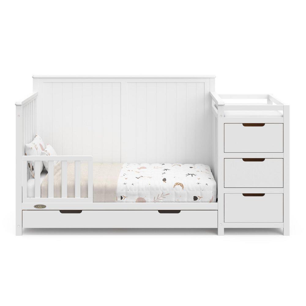 Graco Hadley 5-in-1 Convertible Crib and Changer with Storage