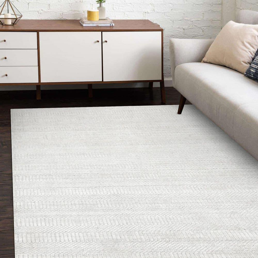 Handmade Ivory Wool and Viscose 9' x 12' Area Rug