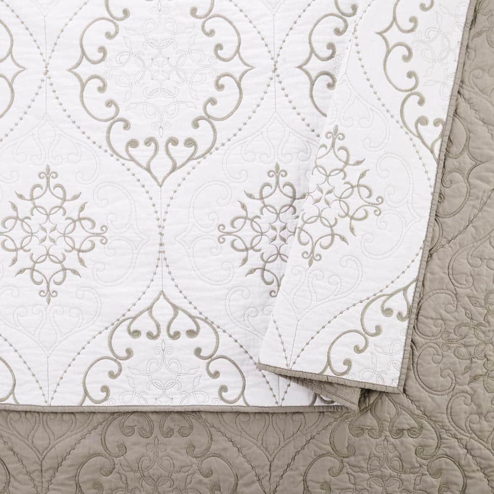 Modern Heirloom Chambers 3-Piece Embroidered Quilt Set