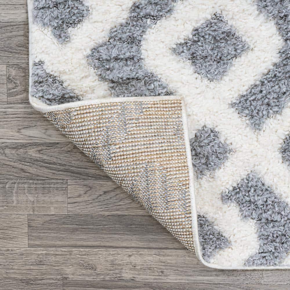 4' x 6' Astrid Retro Trellis High-Low Area Rug, Cream/Gray - JONATHAN Y