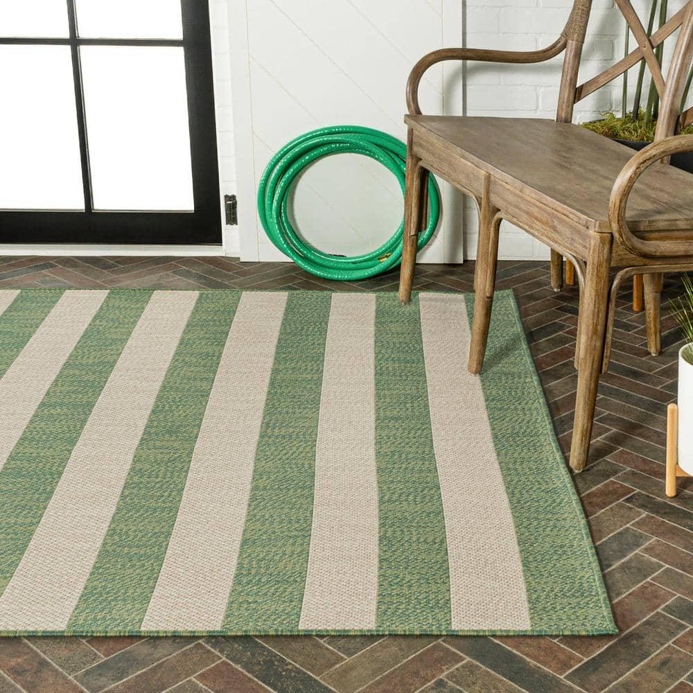 4' x 6' Negril Two-Tone Wide Stripe Indoor/Outdoor Area Rug, Green/Cream - JONATHAN Y