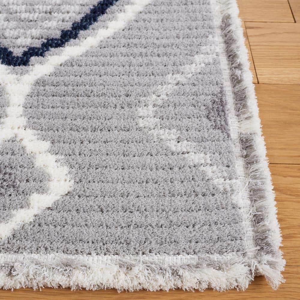 Marrakesh MRK608 Power Loomed Area Rug - Gray/Light Gray - 5'3"x7'6" - Safavieh.