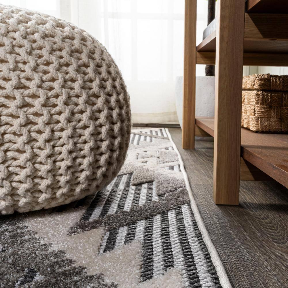 2'x10' Sumak High-Low Pile Neutral Diamond Kilim Indoor/Outdoor Runner Rug, Gray/White/Black - JONATHAN Y