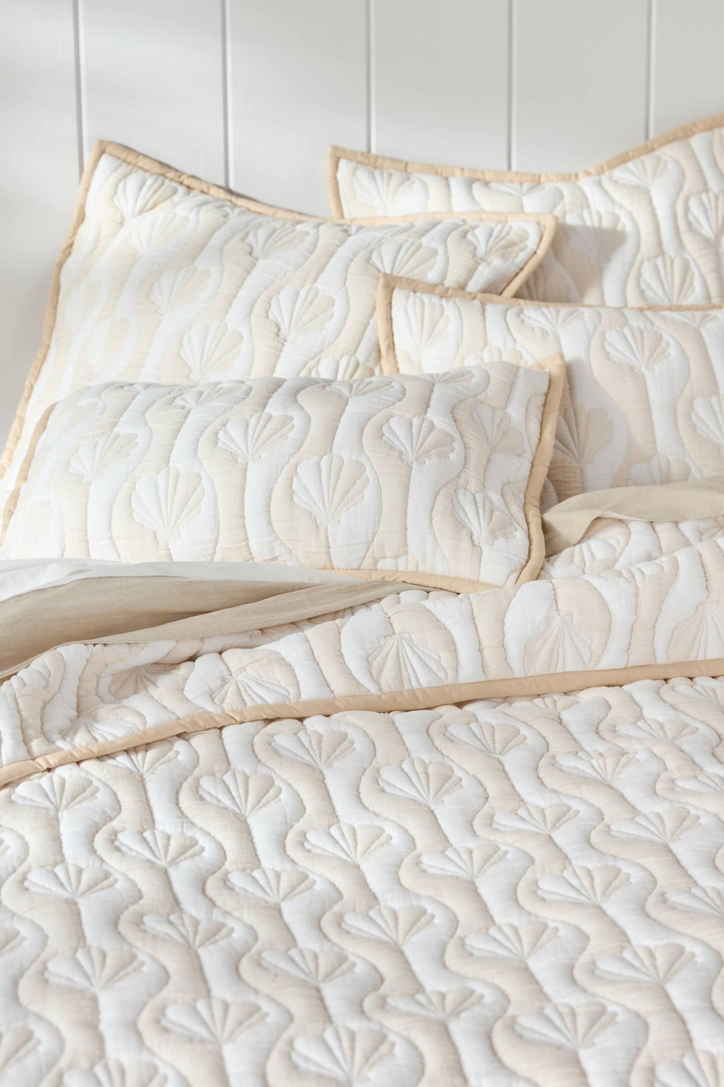 Nelly Icon Matelassé Quilt