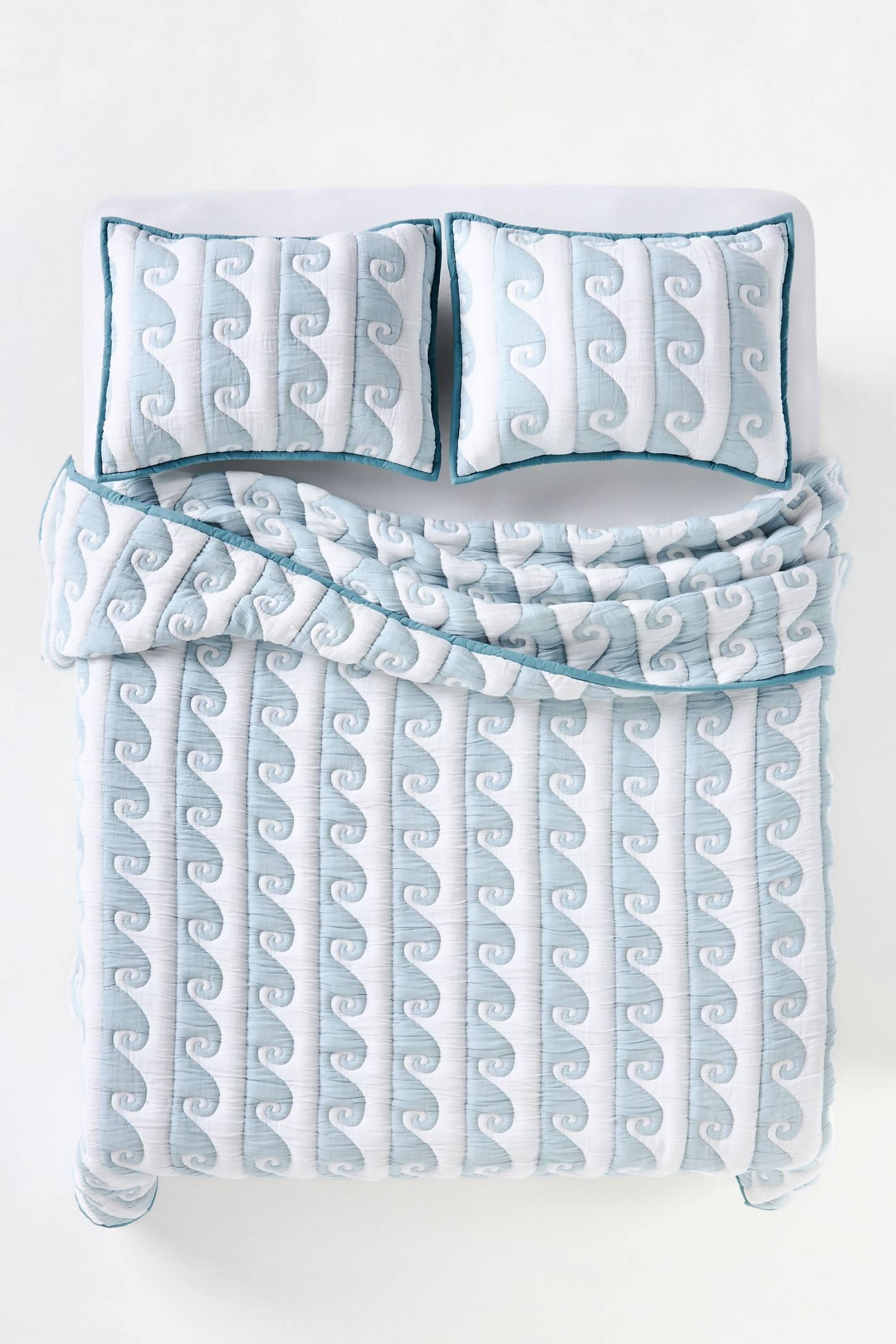 Nelly Icon Matelassé Quilt