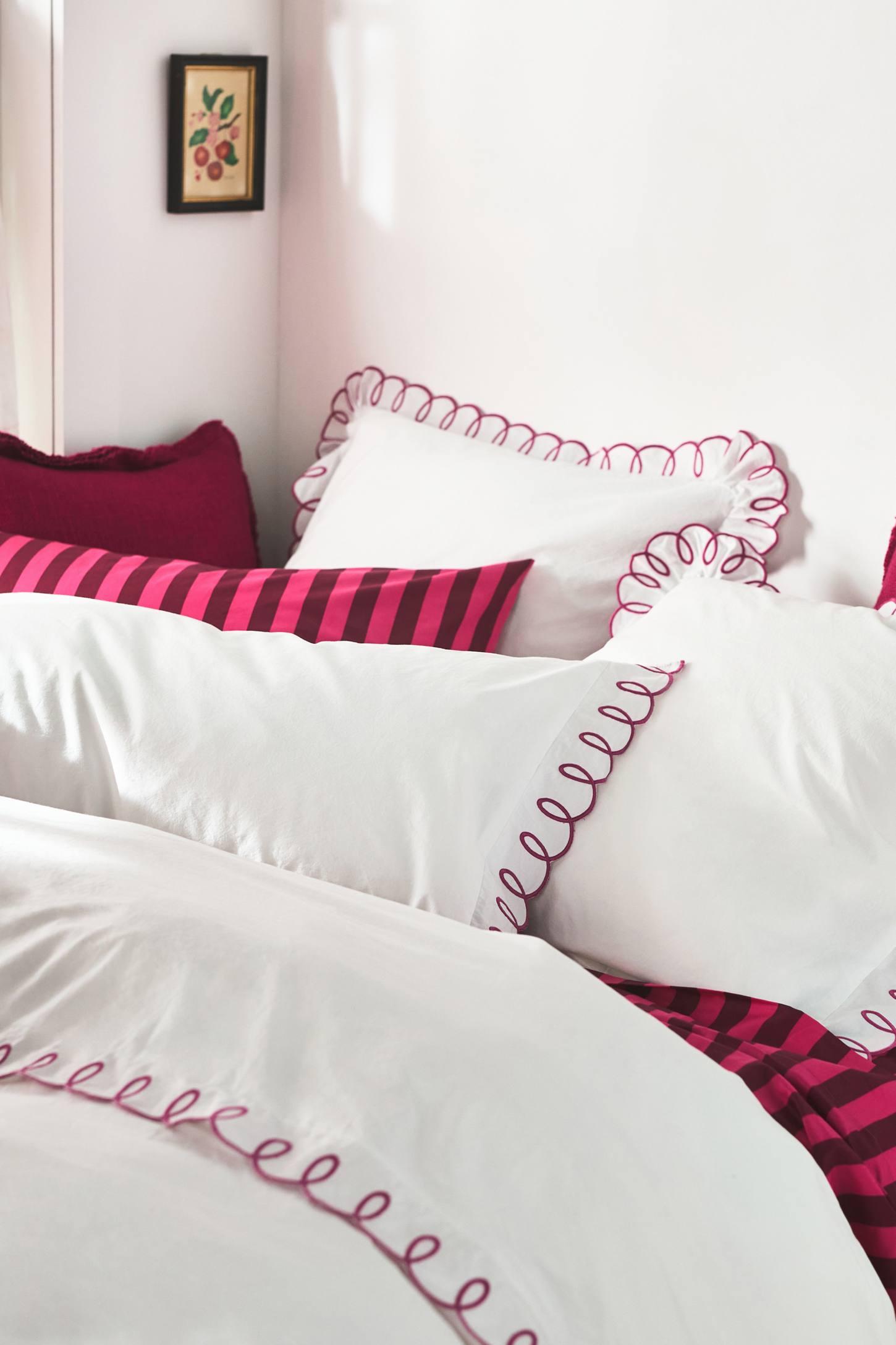 Maeve by Anthropologie Organic Cotton Looped Embroidered Duvet Cover