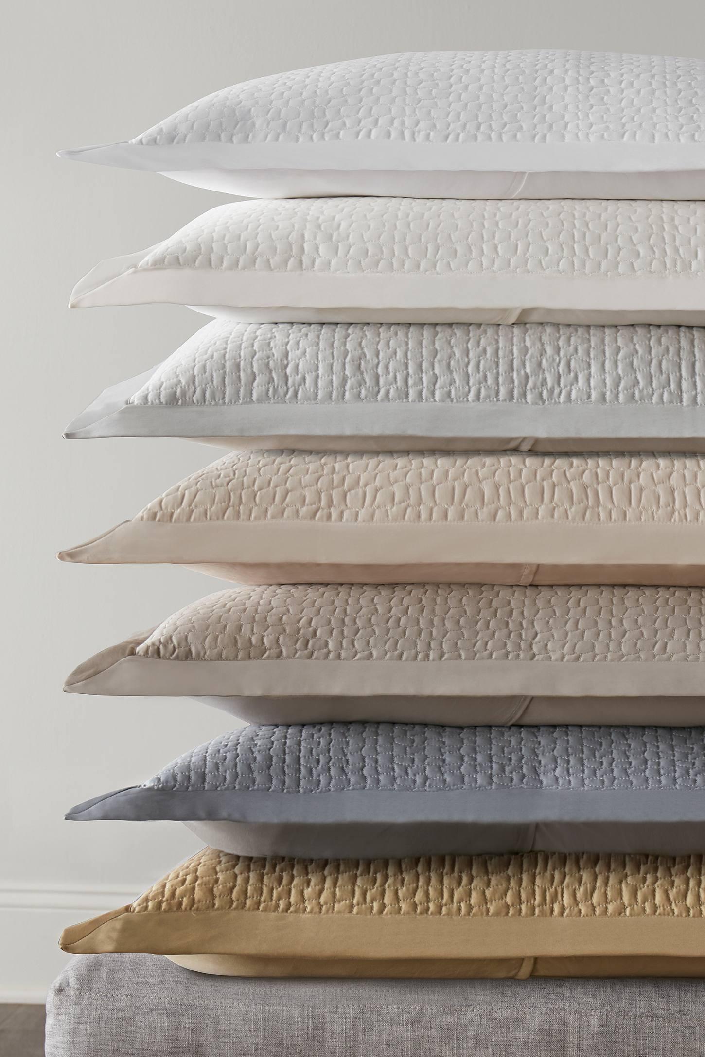 Peacock Alley Hamilton Quilted Coverlet