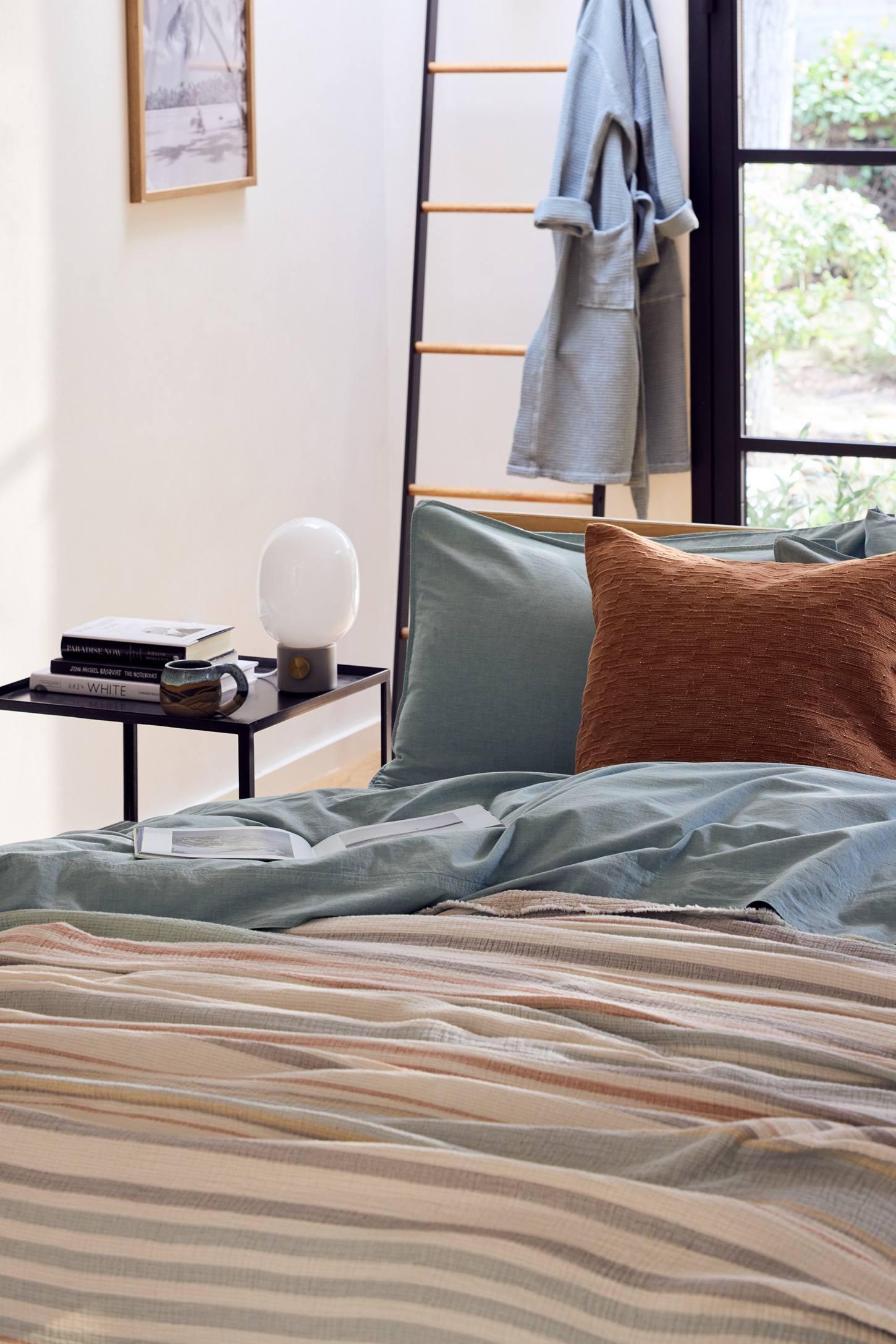 Coyuchi Organic Crinkled Percale Duvet Cover