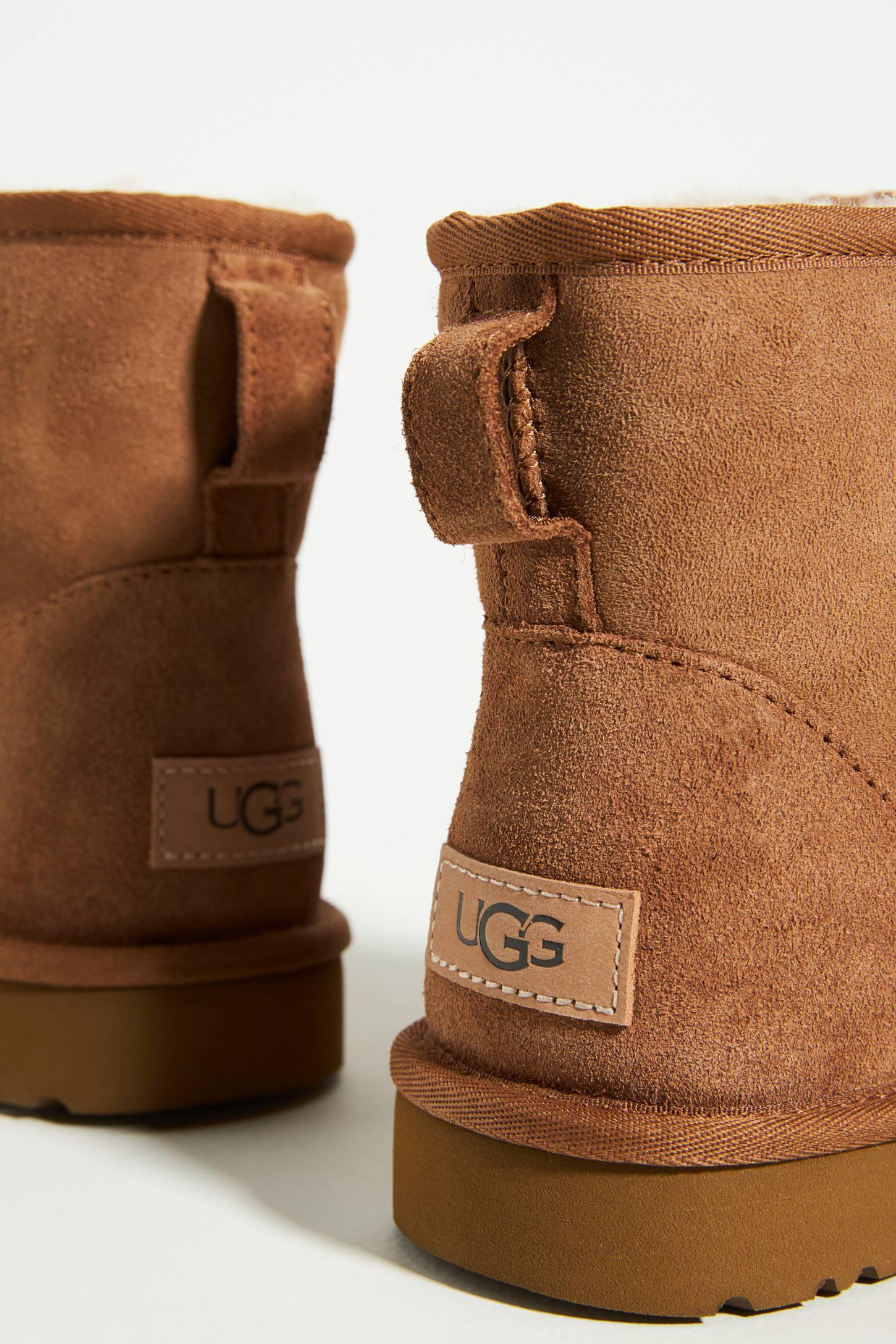Ugg Women's Classic Mini II Leather Chestnut Ankle-High Suede Boot - 7M