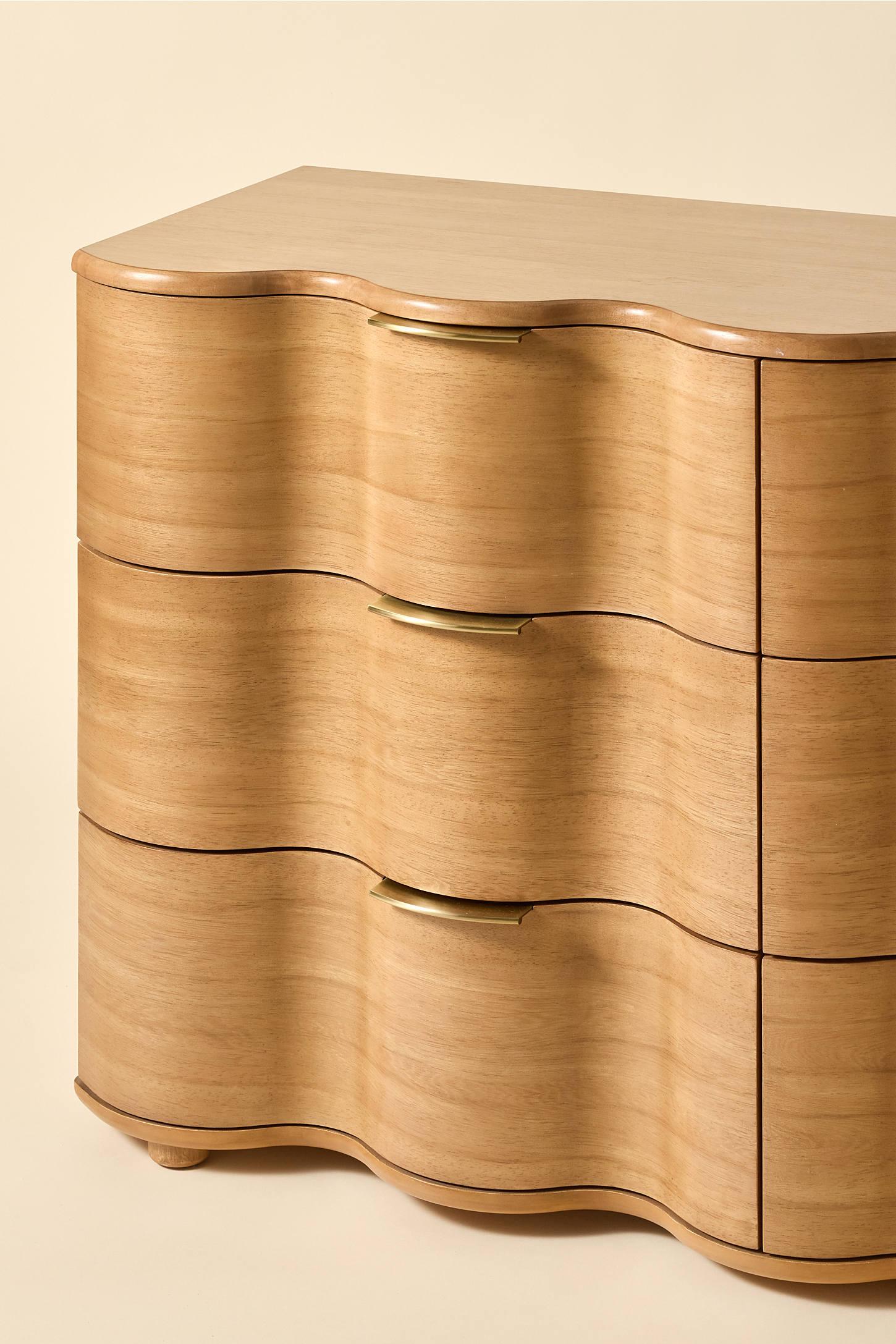 Aria 6-Drawer Short Squiggle Dresser