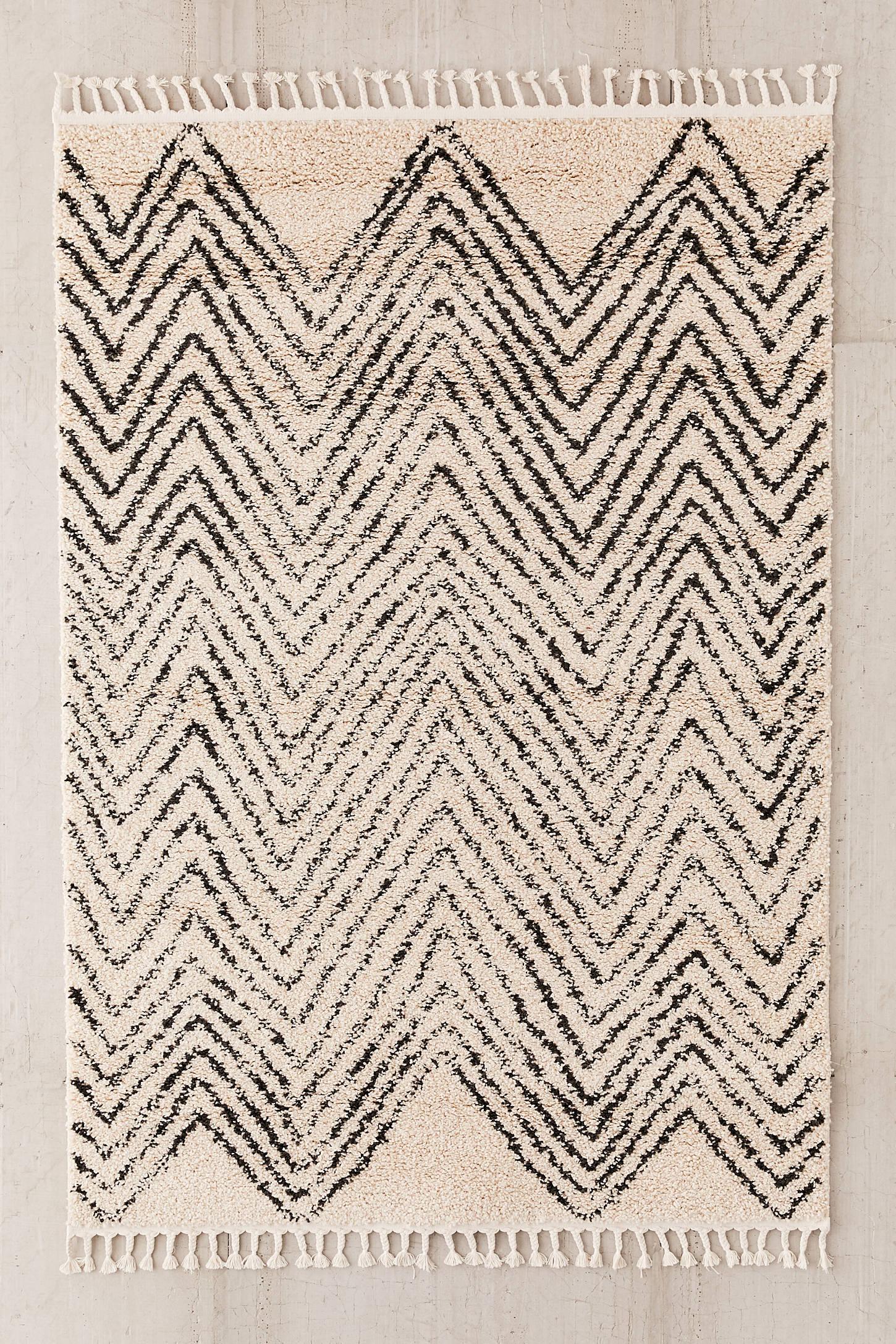 Chevron Shag Rug