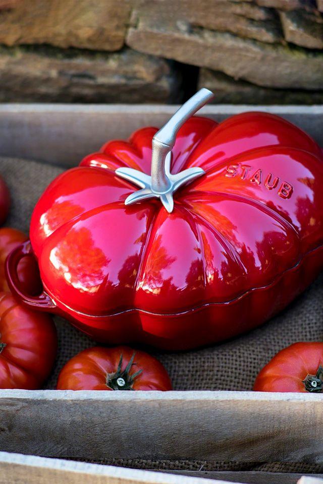 Cherry Red Cast Iron 3-Quart Tomato Cocotte