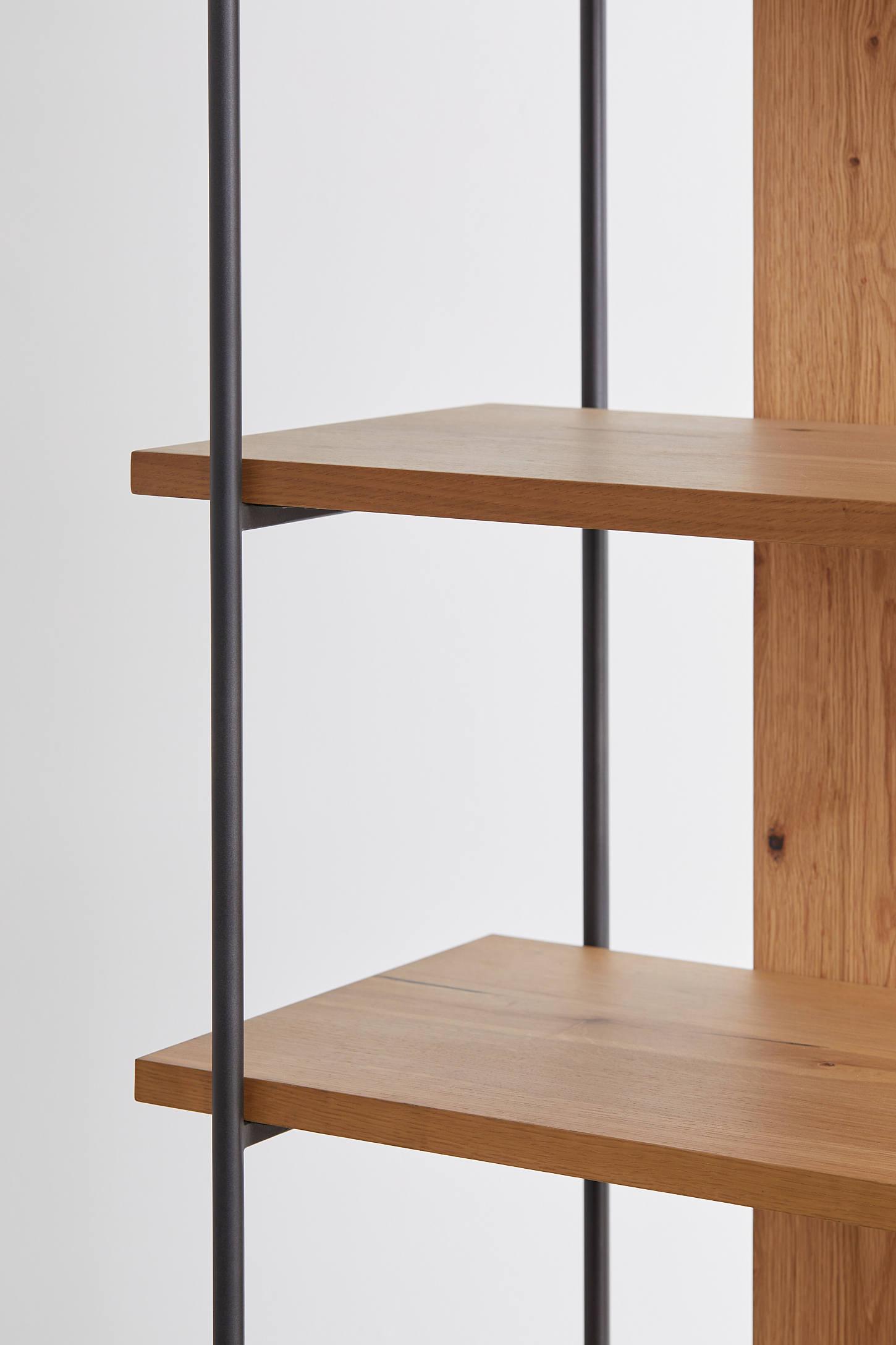 Caden Bookshelf