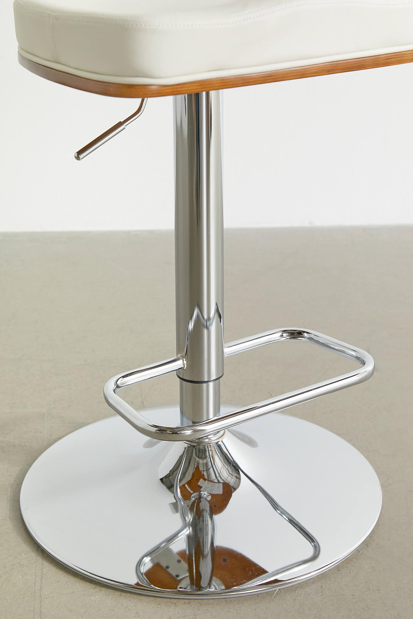 Whitney Barstool