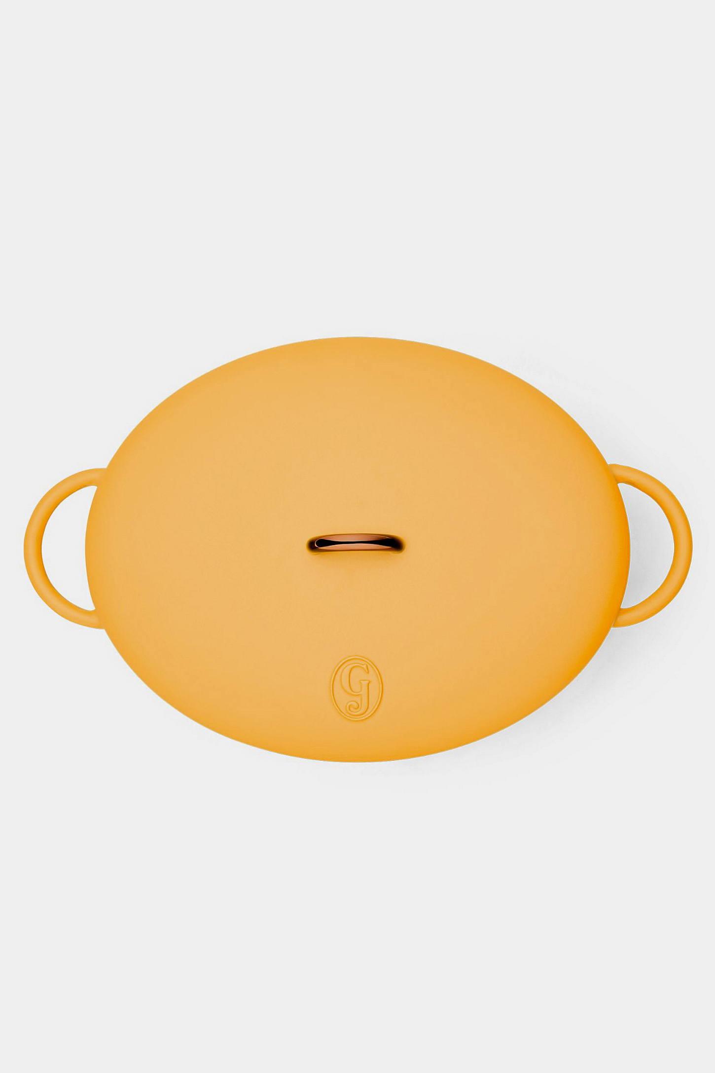 Great Jones The Dutchess 6.75-qt Cast-Iron Dutch Oven