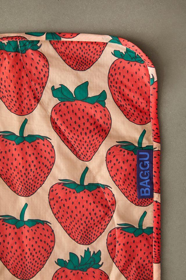 BAGGU Puffy Picnic Blanket