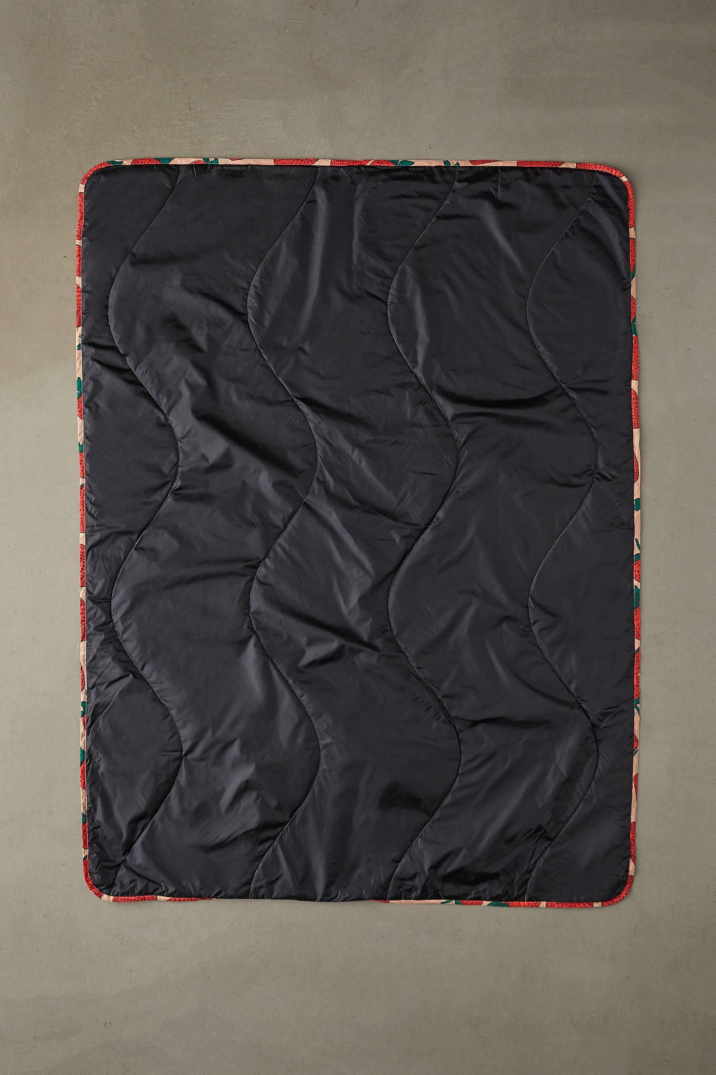 BAGGU Puffy Picnic Blanket