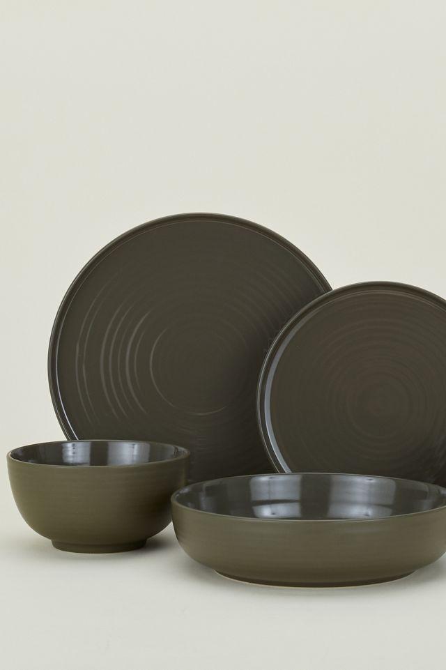 Olive Ceramic 16-Piece Dinnerware Set, Service for 4