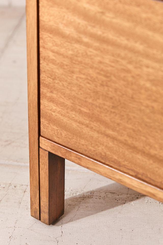 Save 387 • Kira Dresser