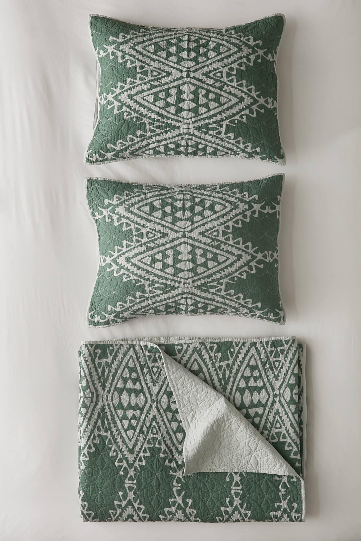 Jungalow By Justina Blakeney Aisha Quilt Set