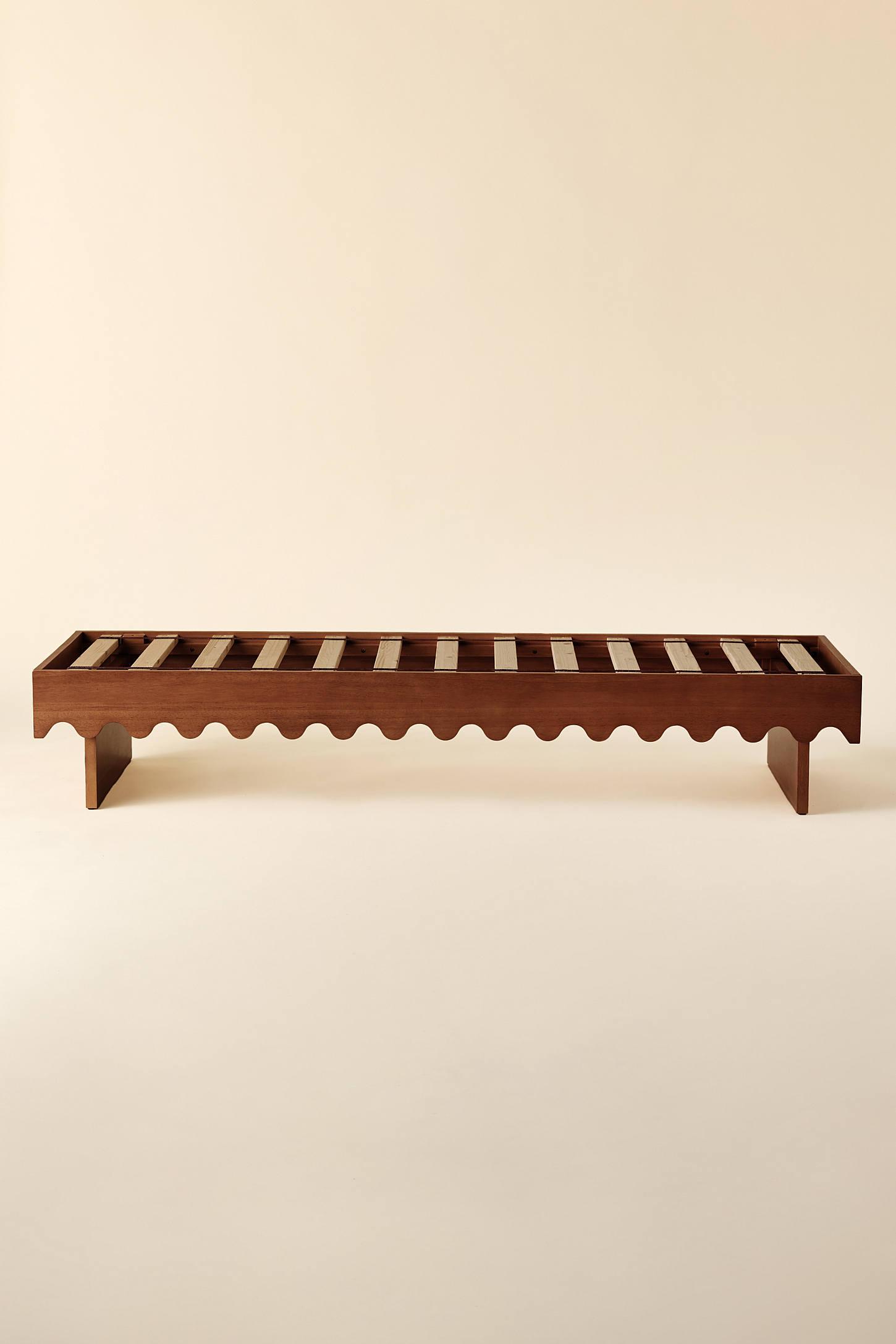 Roma Scalloped Wood Daybed