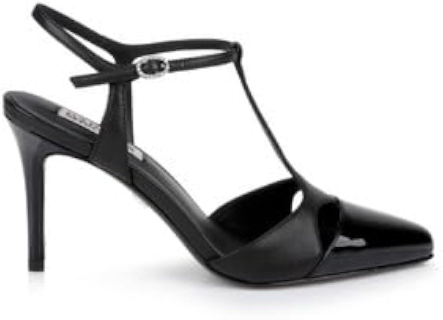 Badgley Mischka Women's Aurelia Pump