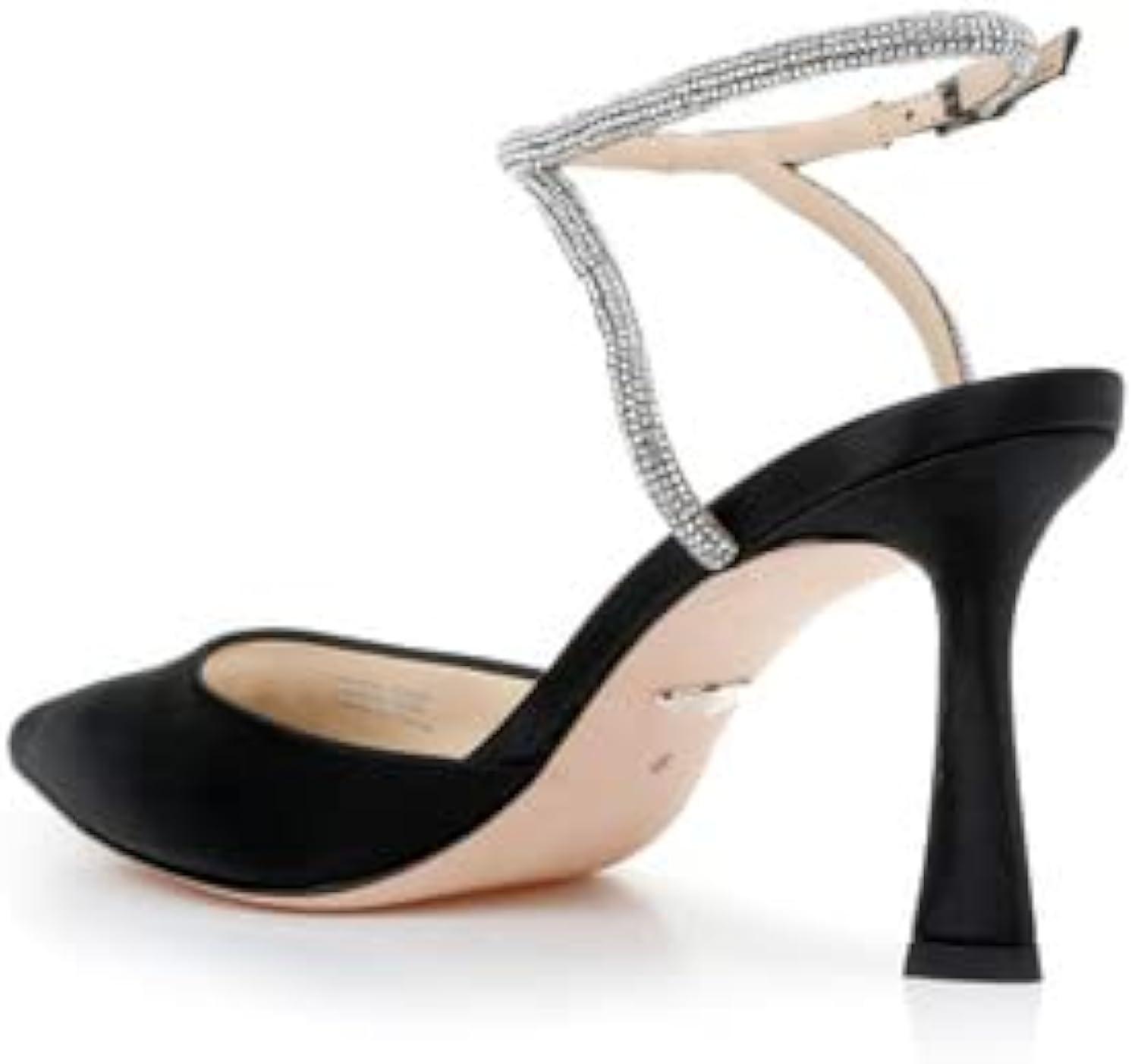 Badgley Mischka Women's Kamilah Pump