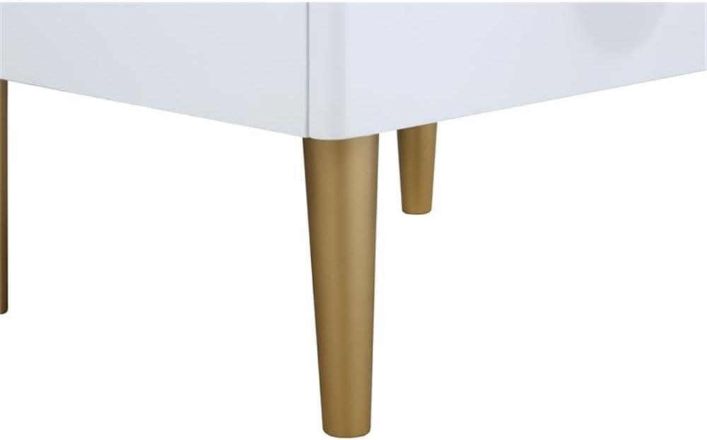 Meridian Furniture,Zayne White Nightstand