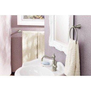 Weymouth Single Hole Bathroom Faucet With Drain Assembly