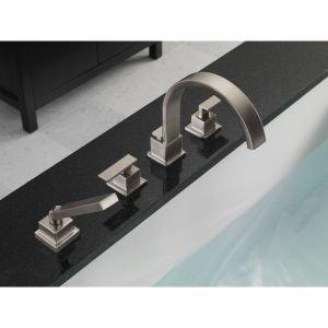 Vero Double Handle Deck Mounted Roman Tub Faucet with Handshower