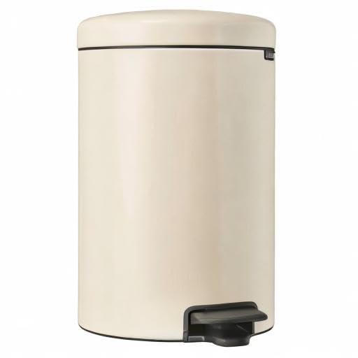 Soft Beige Round Plastic Step-On Kitchen Trash Can, 5.3 Gallons