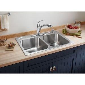 Transitional Design Refillable Soap Dispenser, Lotion Dispenser for Bathroom or Kitchen