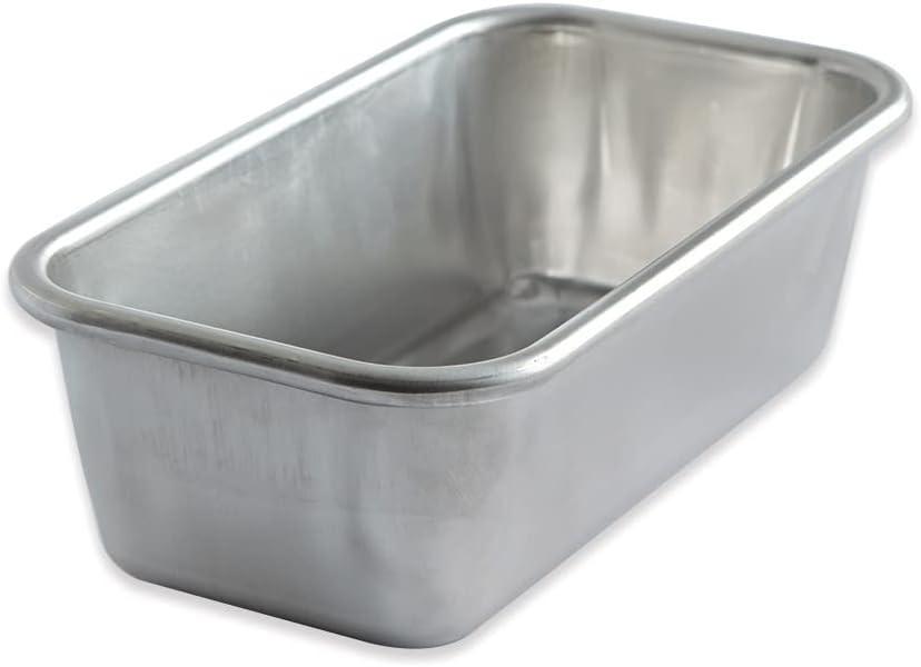 Silver Aluminum Non-Stick 1 Pound Loaf Pan with Lid