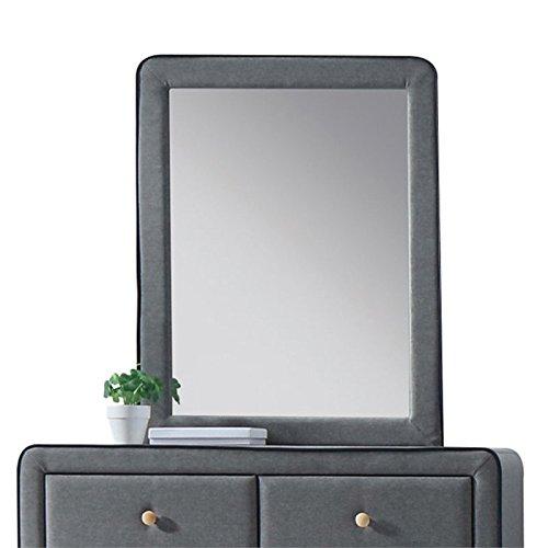 Valda Mirror