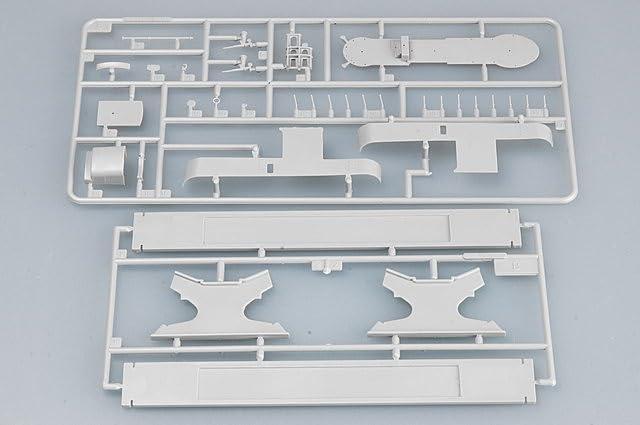Trumpeter 1/144 USS Gato SS212 Submarine 1944 Model Kit