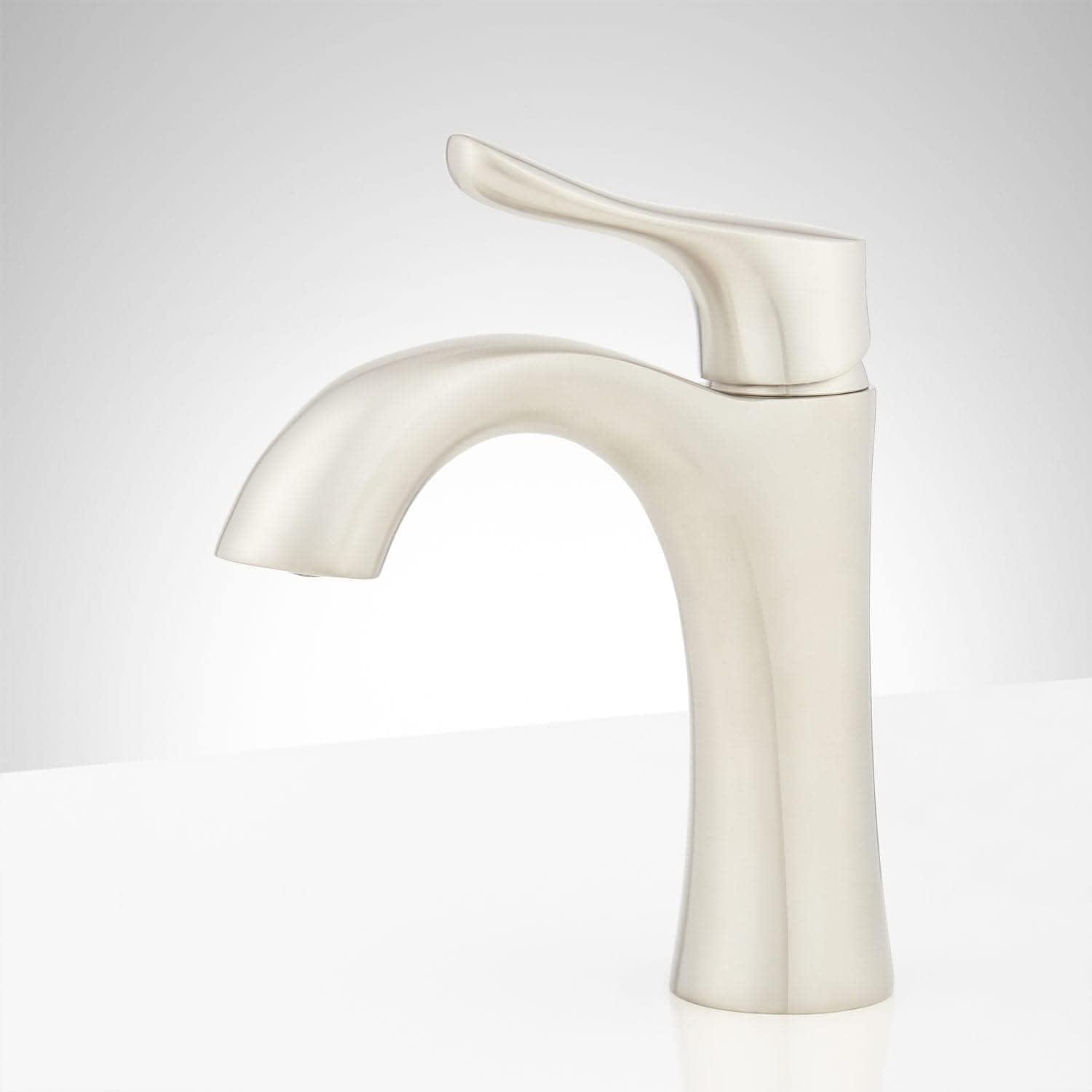 Brushed Nickel Single Hole Bathroom Faucet with Lever Handle