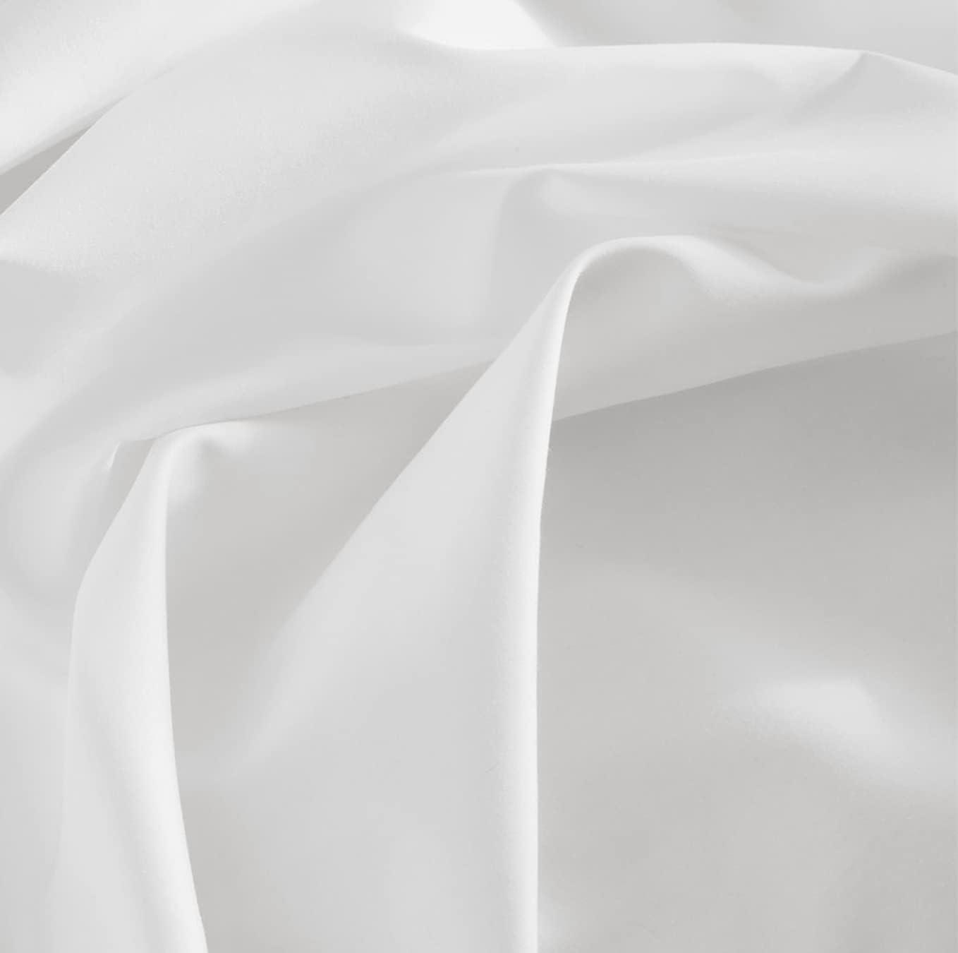 BOLL & BRANCH Signature Hemmed Sheet Set - Twin, White - Luxury 100% Organic Cotton - Includes 1 Flat, 1 Fitted, 2 Pillowcases - Buttery Soft