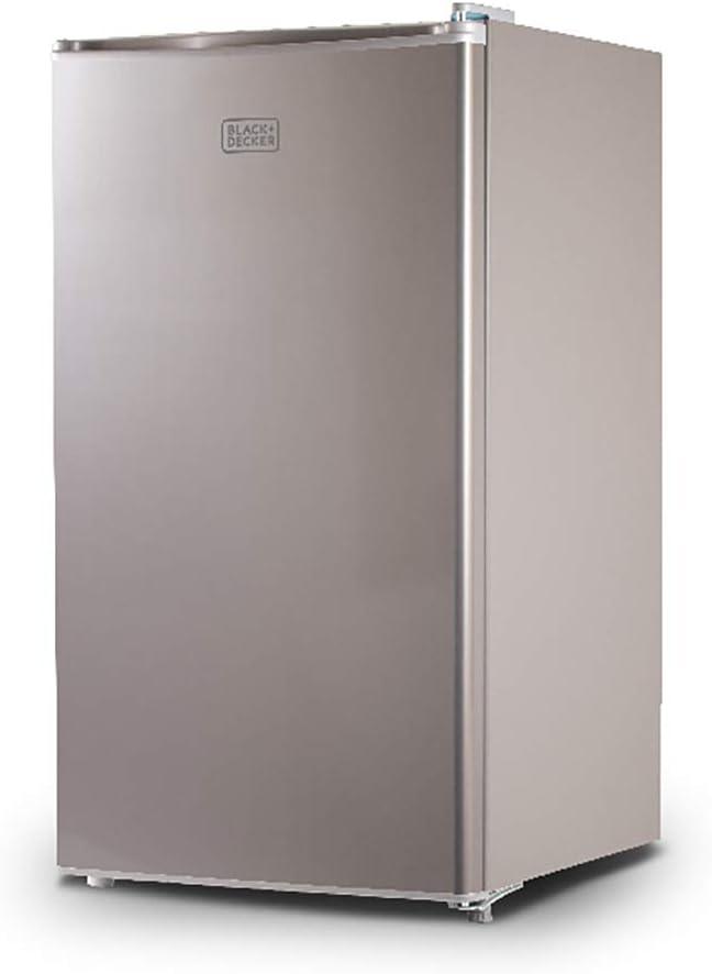 BLACK+DECKER 3.2 cu. ft. Freestanding Mini Fridge with Freezer