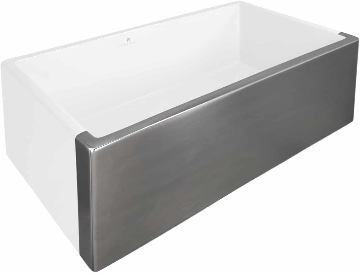 30" L X 17.75" W Farmhouse/Apron Kitchen Sink