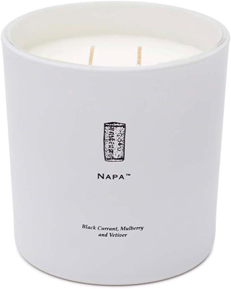 Black Currant and Mulberry Scented Soy Candle with Wooden Lid