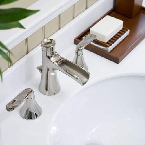 Caspian Widespread Bathroom Faucet withDrain Assembly