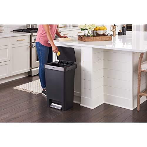 Rubbermaid Premier Series III Step-On Trash Can for Home and Kitchen, with Stainless Steel Rim, 12.4 Gallon, Charcoal, for Home/Kitchen/Garage/Apartment/Office